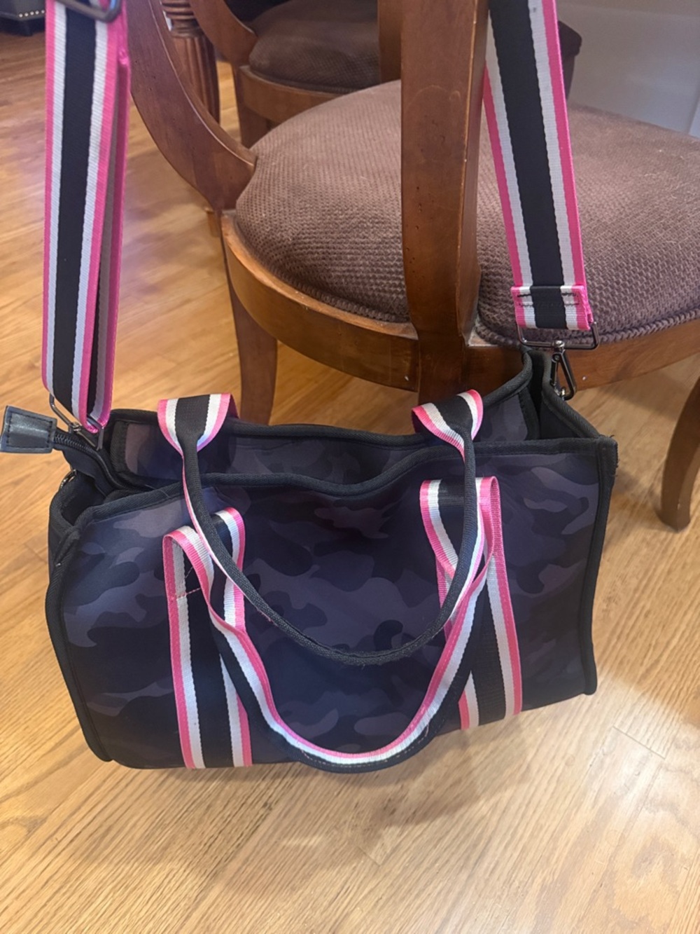 HAUTE SHORE Blue Camo Tote with Pink-Trim Straps